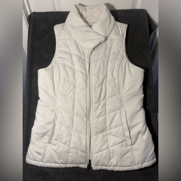 The North Face Jackets & Blazers - The North Face Puffy Vest
